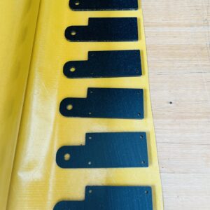 Maschinenteil cnc schneiden mit Selbstklebefolie